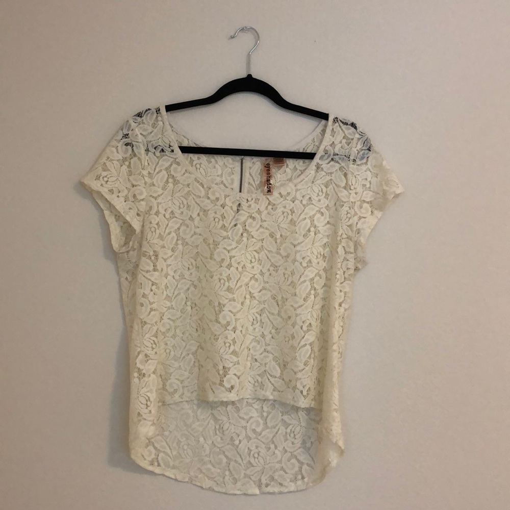 Lace Hi-lo top